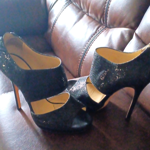 Jimmy Choo heels - Picture 1 of 4